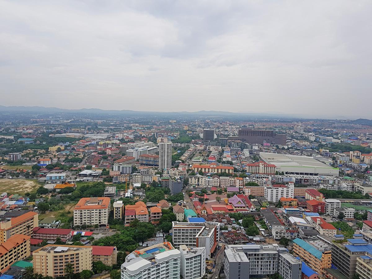 Centric Sea By Pattaya Holiday Landkreis Landkreis Bang Lamung Exterior foto