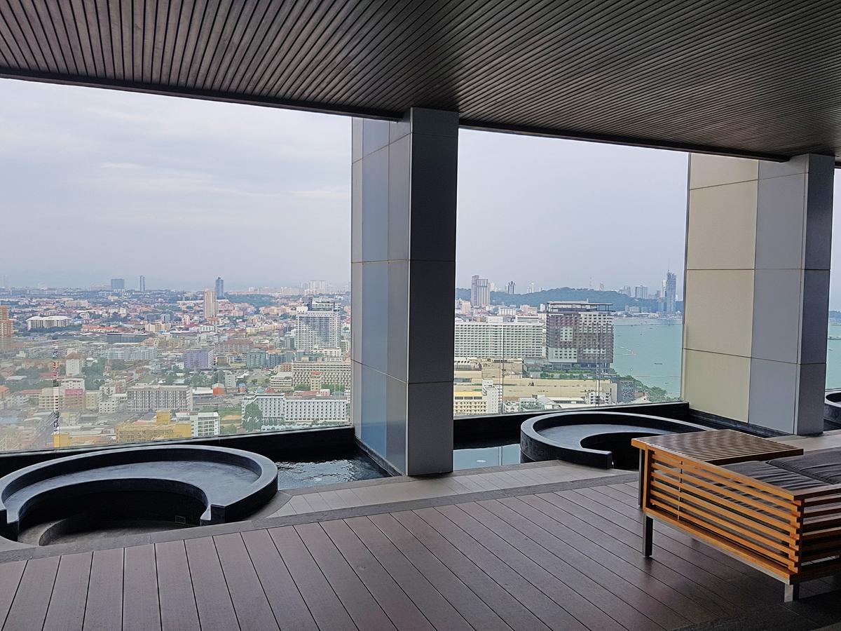 Centric Sea By Pattaya Holiday Landkreis Landkreis Bang Lamung Exterior foto