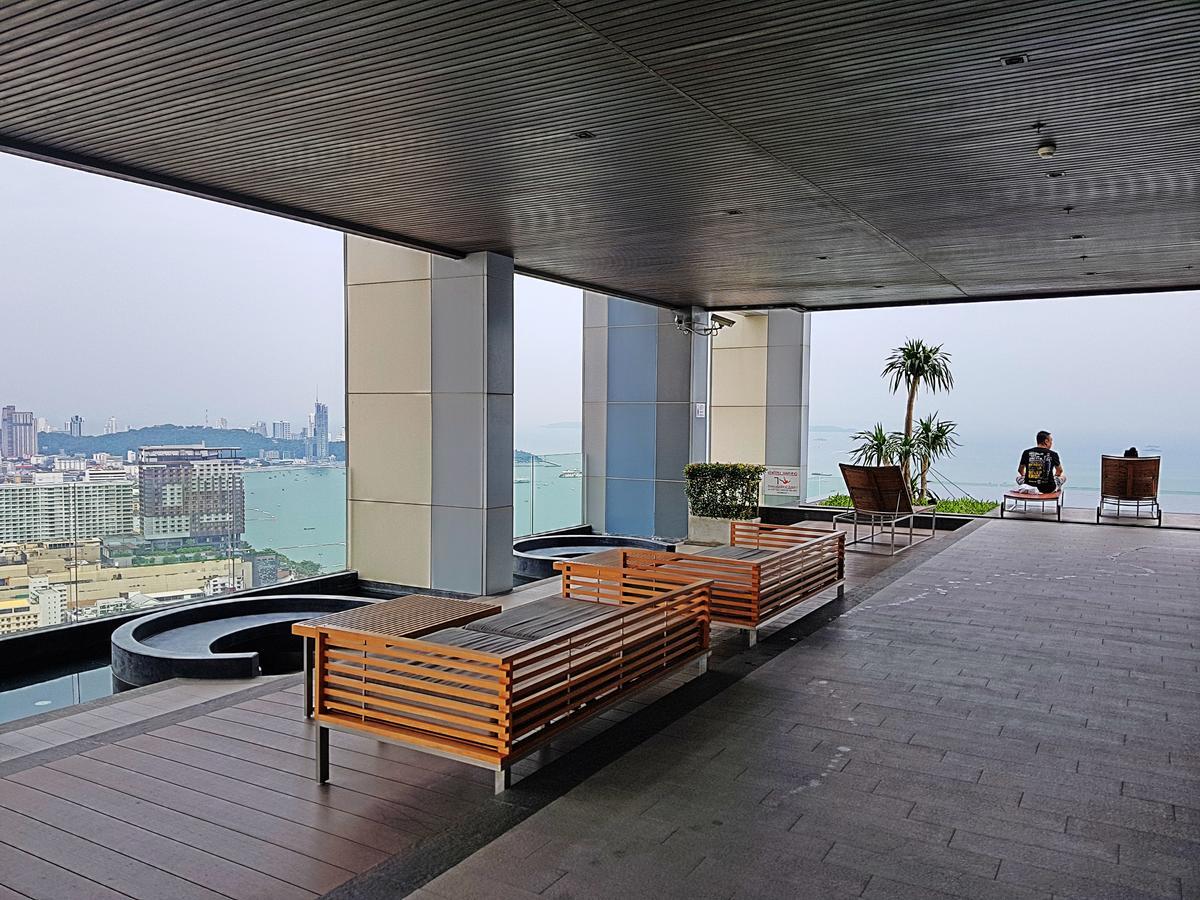 Centric Sea By Pattaya Holiday Landkreis Landkreis Bang Lamung Exterior foto