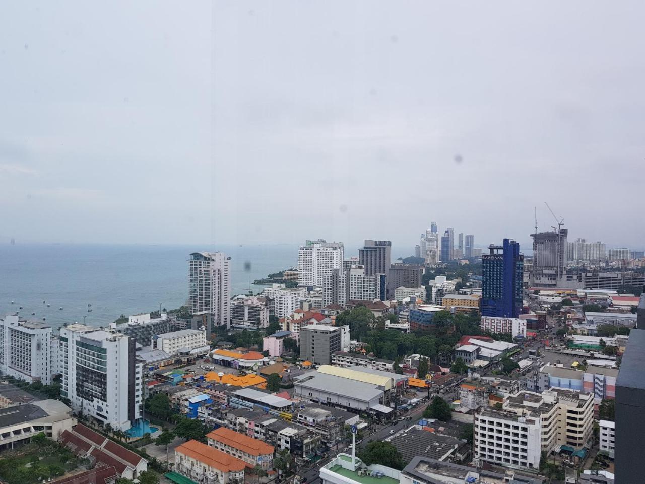 Centric Sea By Pattaya Holiday Landkreis Landkreis Bang Lamung Exterior foto