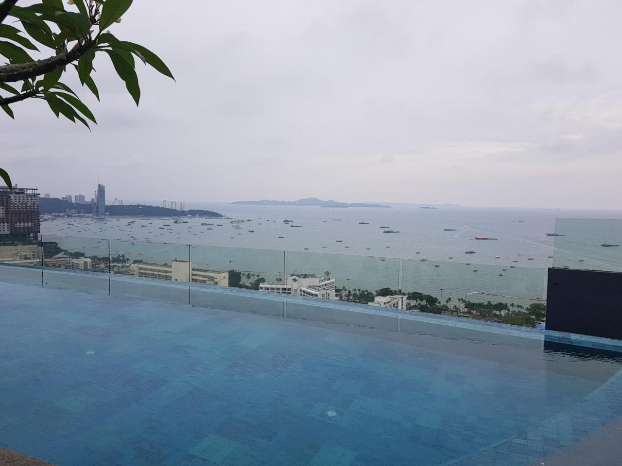 Centric Sea By Pattaya Holiday Landkreis Landkreis Bang Lamung Exterior foto