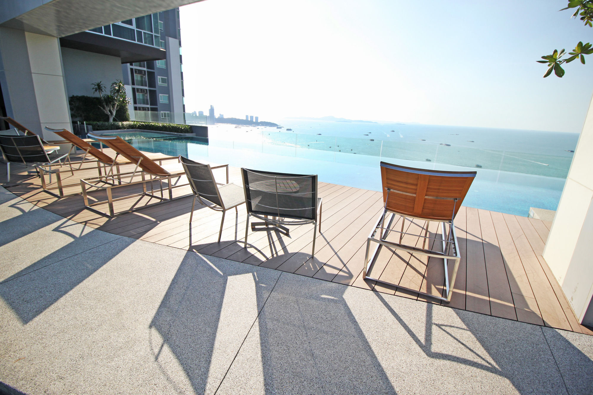 Centric Sea By Pattaya Holiday Landkreis Landkreis Bang Lamung Exterior foto