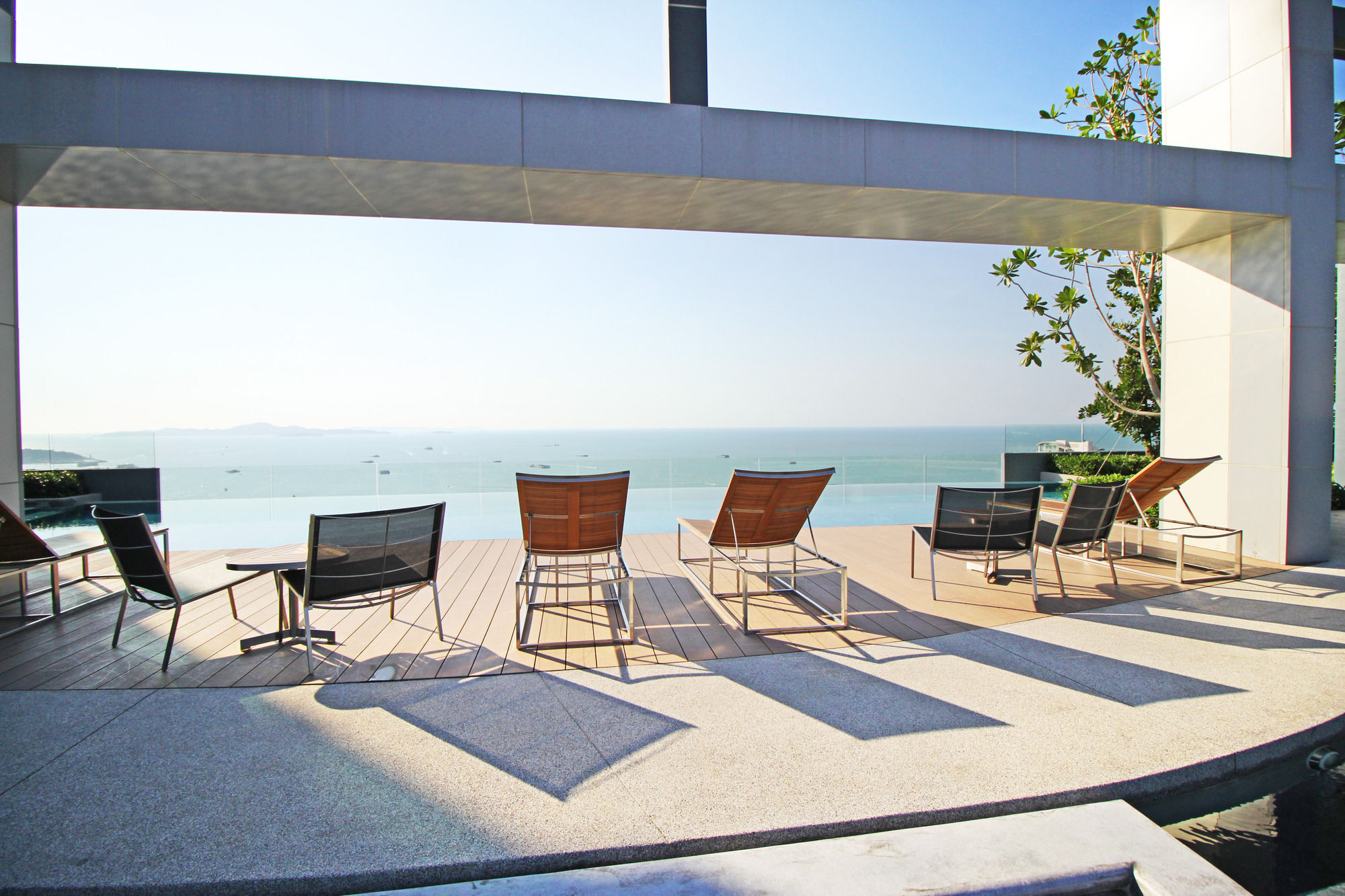 Centric Sea By Pattaya Holiday Landkreis Landkreis Bang Lamung Exterior foto
