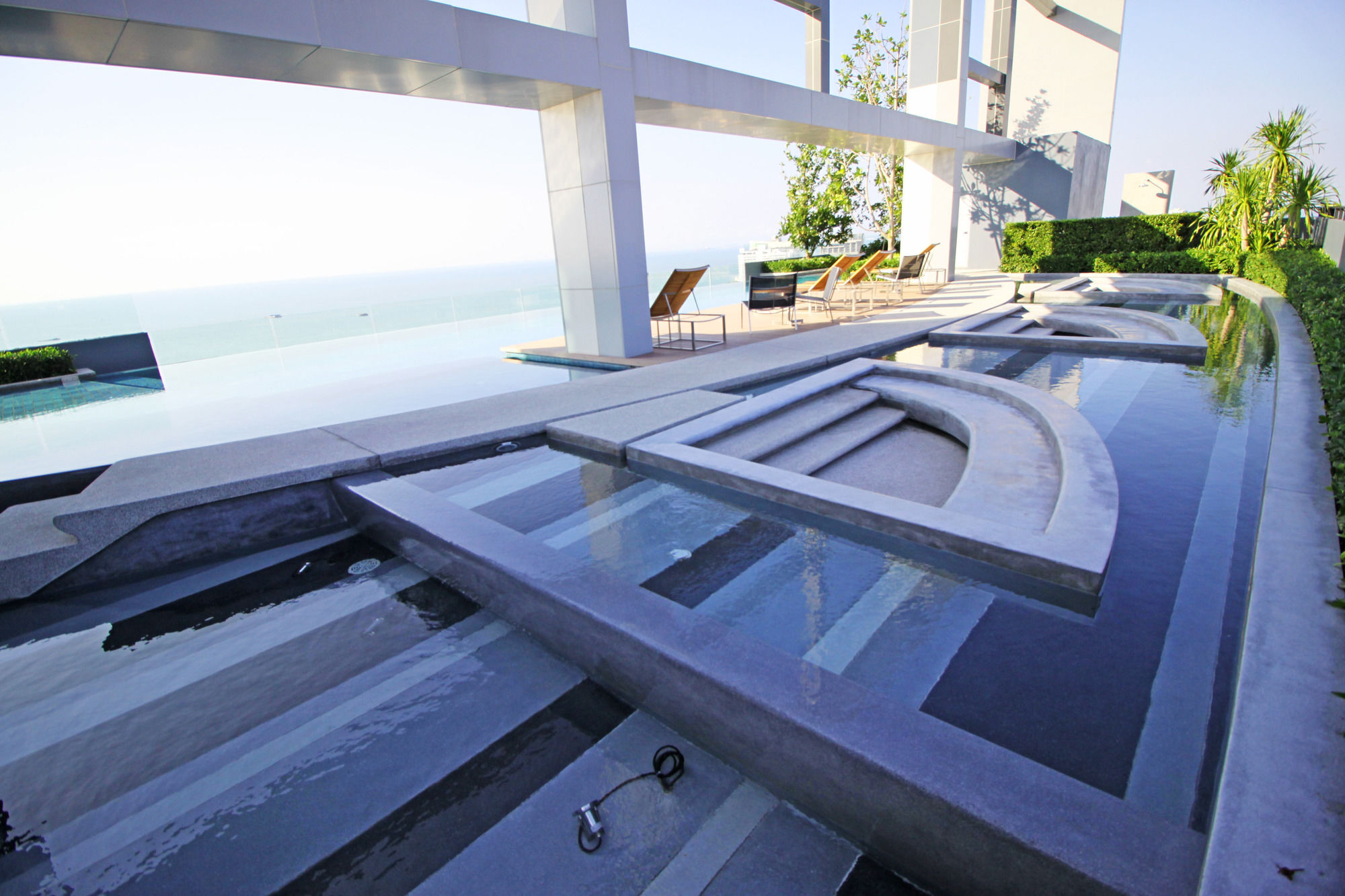 Centric Sea By Pattaya Holiday Landkreis Landkreis Bang Lamung Exterior foto